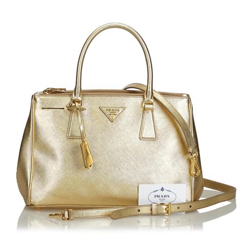 borsa prada manici oro|Borsa Galleria Mini in pelle in Oro .